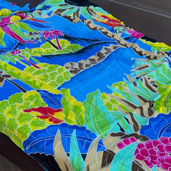 Dancing Gecko Hawaii wrap sarong Colorful Floral Women's Scarf tapestry - Picture 7 of 7